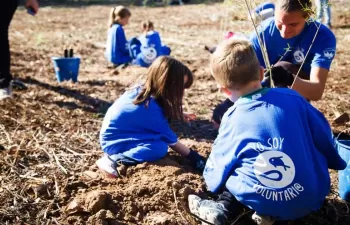 Global Omnium impulsa la campaña \"Mans al Riu\" para mejorar la calidad ambiental en la Comunidad Valenciana