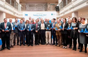 29 ayuntamientos reciben Pajaritas Azules de ASPAPEL por el reciclaje de papel y cartón