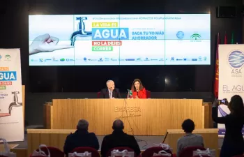 El sector andaluz del agua y la Junta presentan una campaña conjunta de consumo responsable