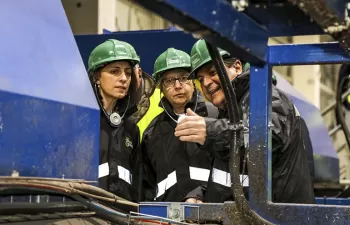 Ángeles Vázquez destaca los 20 años de trabajo de Sogama para situar a Galicia a la cabeza en reciclaje