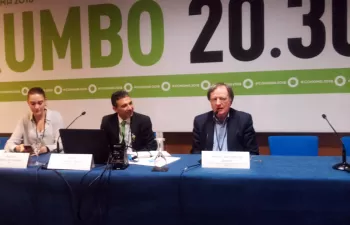 Fernando Morcillo destaca en Conama la necesidad lograr el compromiso ciudadano con los retos del agua urbana