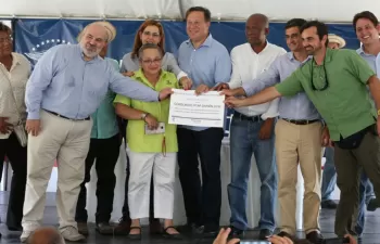 El presidente de Panamá visita la potabilizadora que ACCIONA Agua ampliará en la provincia de Darién